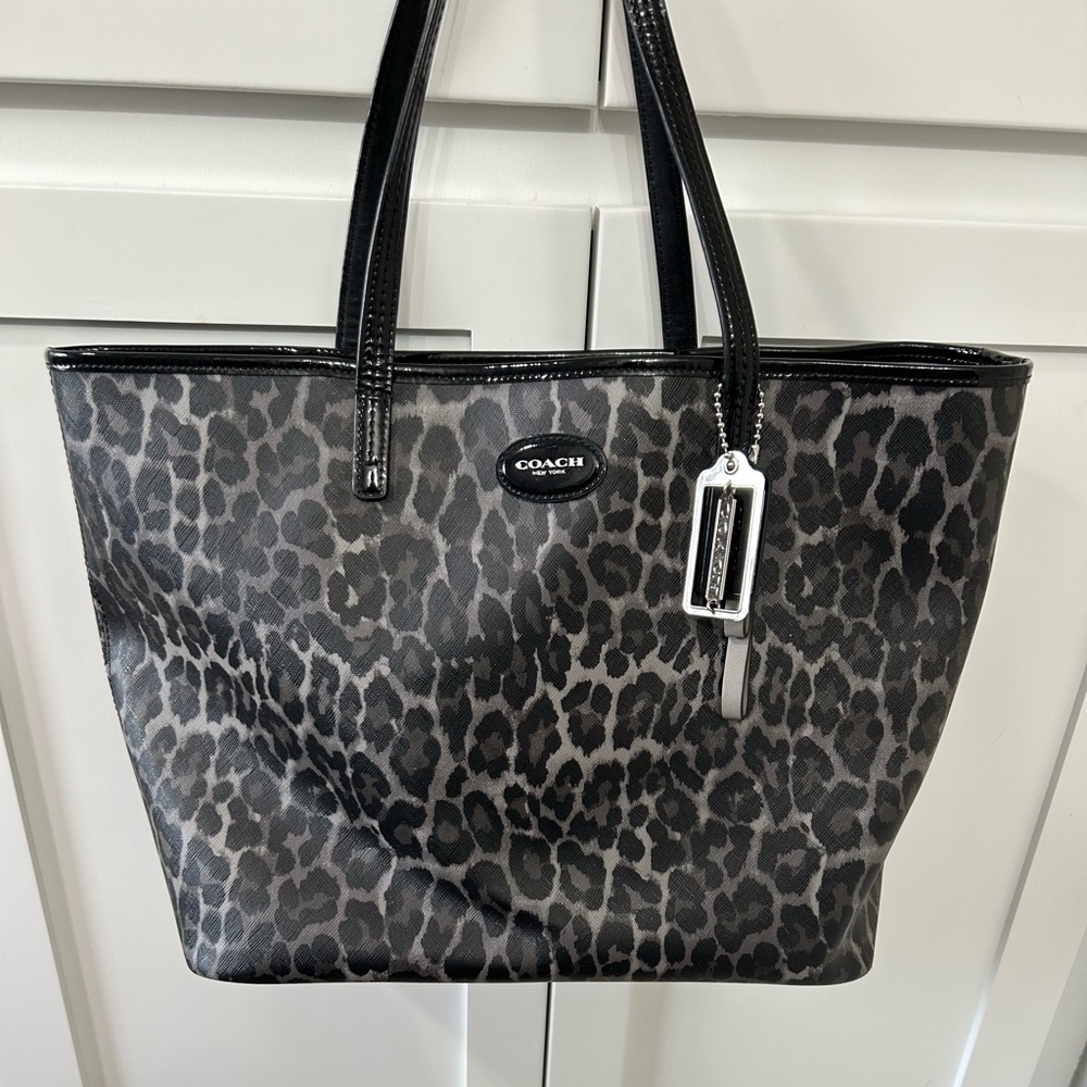 Large Coach tote bag